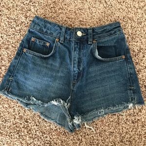 TopShop Moto Denim Mom Shorts - Petite 0